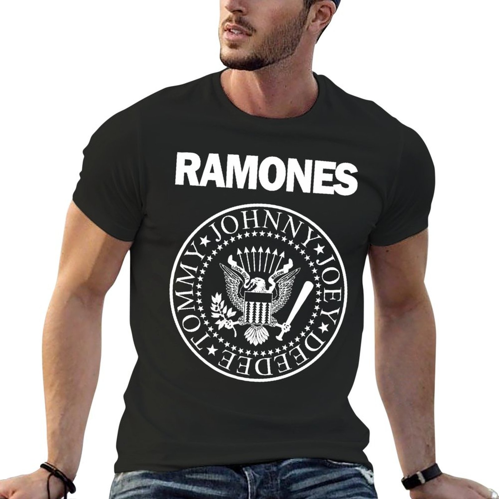 The Ramone Merch Essential T-S - Anime Merch Shopping avaliação e preço